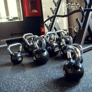 Гиря обрезиненная с хромированной ручкой PROFI-FIT 8 кг